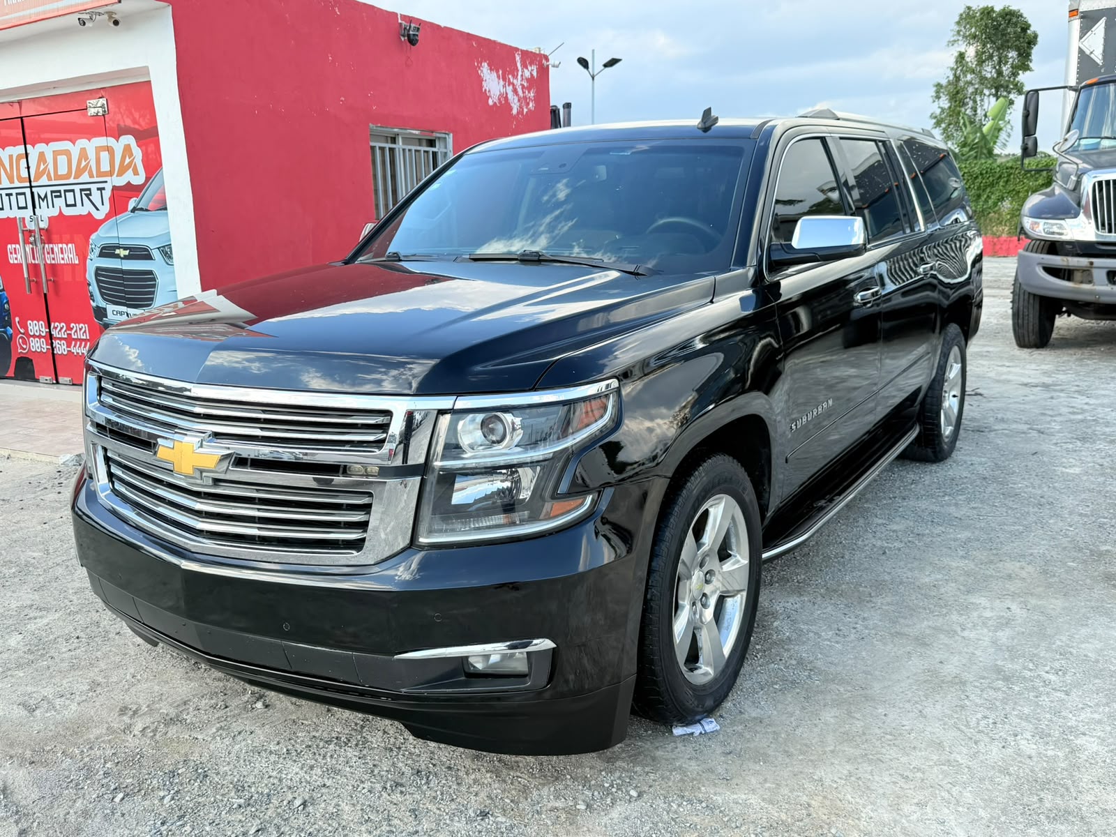 Chevrolet Suburban LTZ 2015 - foto 1